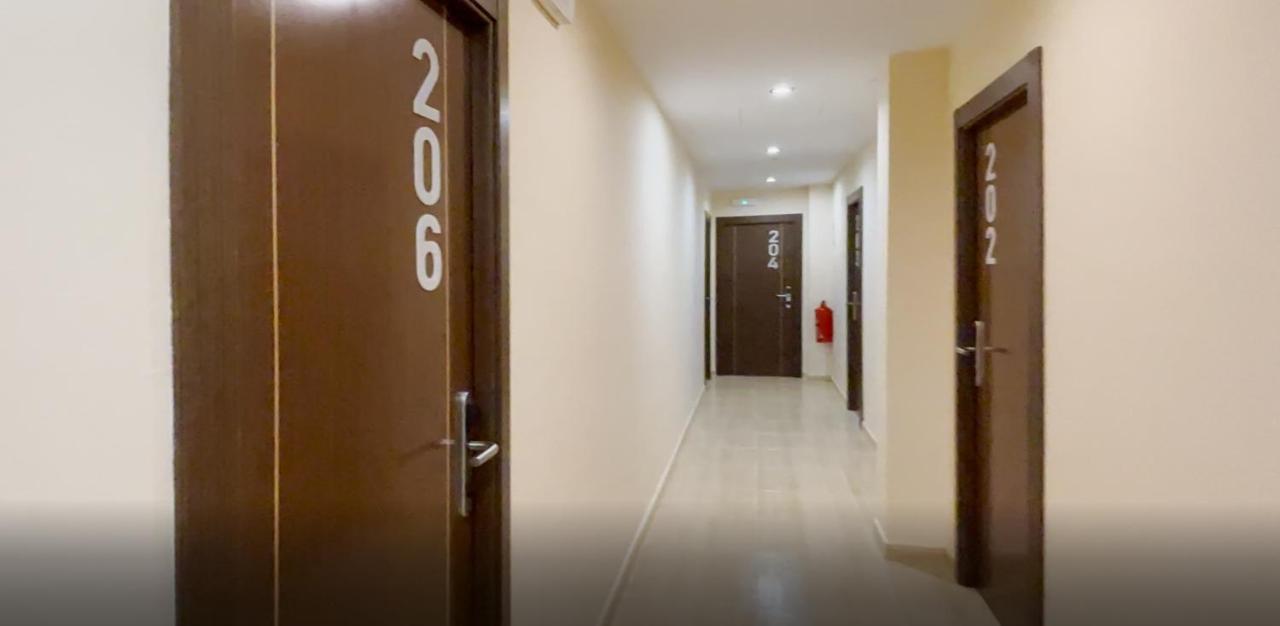 Hostal Restaurante Cuatro Caminos Cubillos del Sil المظهر الخارجي الصورة